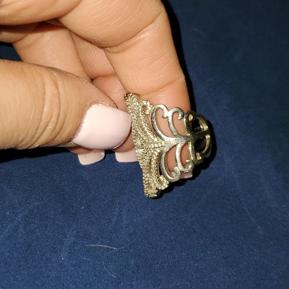 Silver Rhinestone Ring - Picture 3 of 3